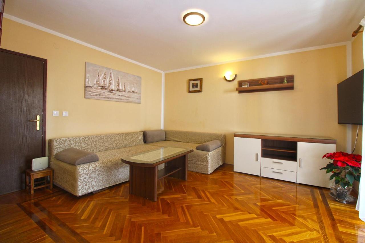 Apartment Mirela 2145 Fazana Luaran gambar